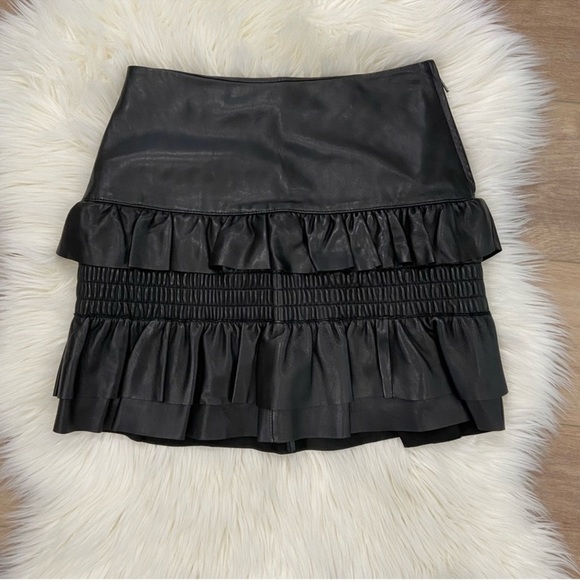 Maje Jupia Smocked Ruffled Mini Skirt soft lamb leather size 36 - Picture 3 of 11